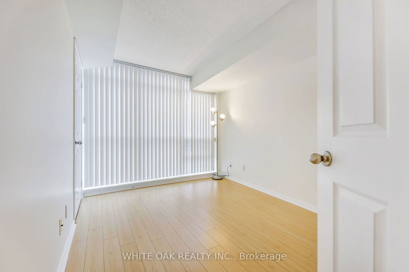  206 - 30 Harrison Garden Blvd  Toronto, M2N 7A9 | Image 13