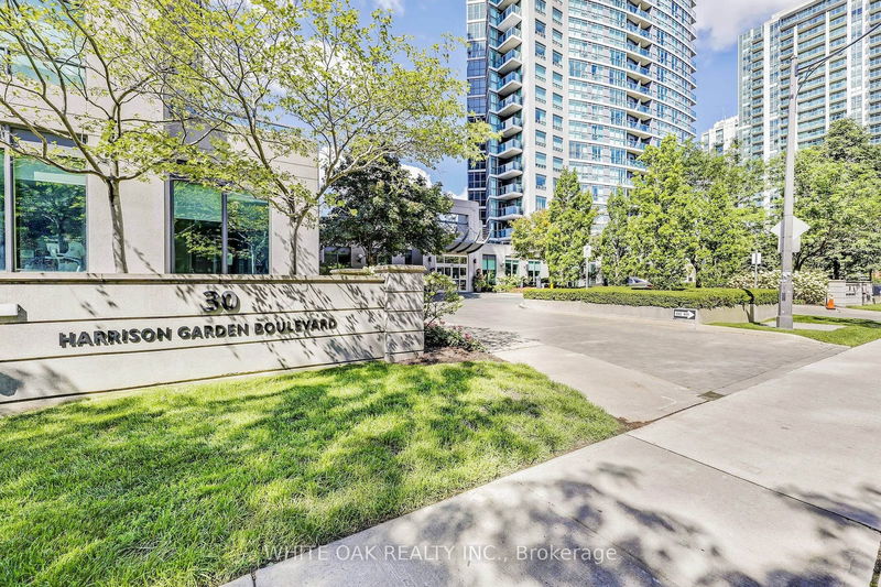  206 - 30 Harrison Garden Blvd  Toronto, M2N 7A9 | Image 2