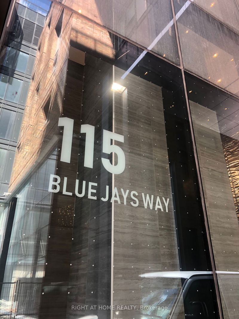 home for lease on 2502-115 Blue Jays Way