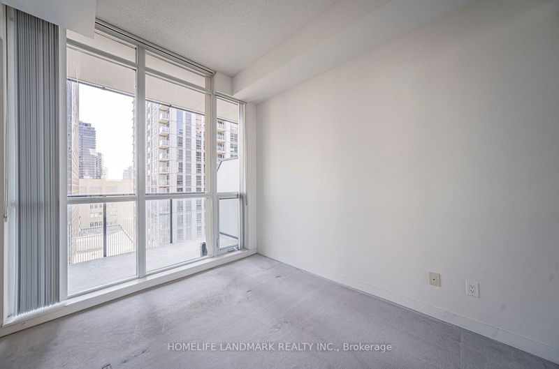  1703 - 770 Bay St  Toronto, M5G 0A6 | Image 26