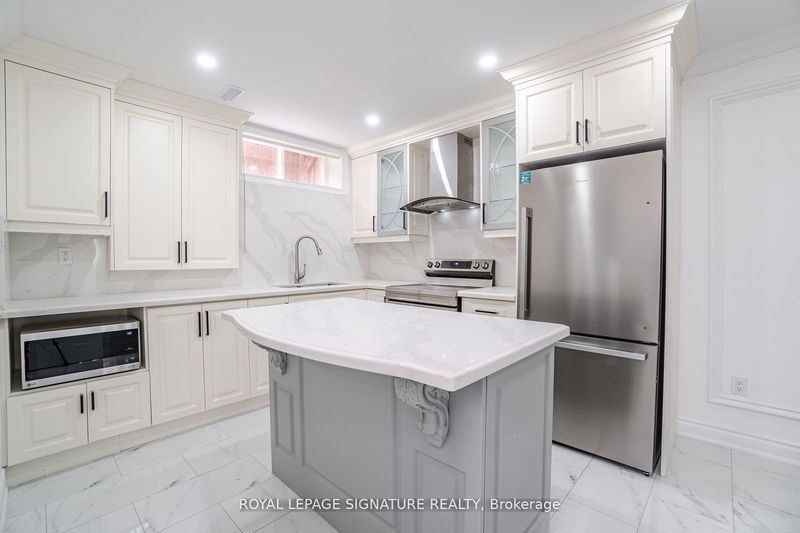 home for lease on Lower-36 Dudley Avenue