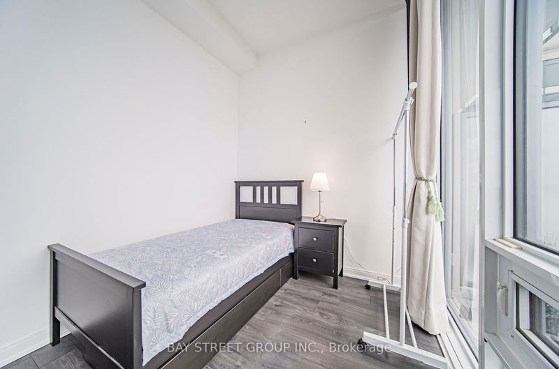  2908 - 42 Charles St E Toronto, M4Y 0B7 | Image 15