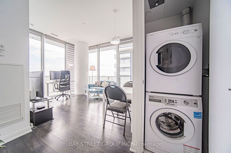  2908 - 42 Charles St E Toronto, M4Y 0B7 | Image 22