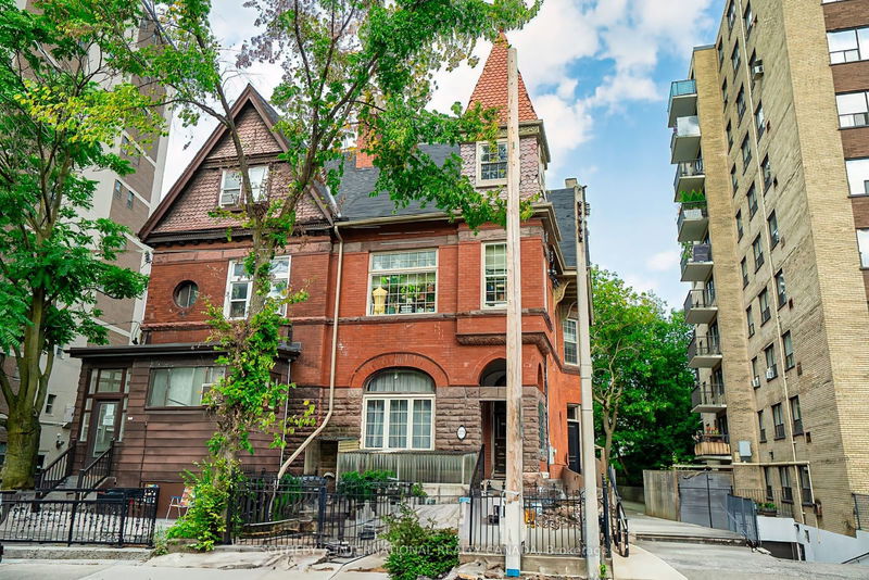 home for lease on 5-273 St. George Street