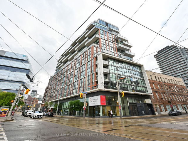 1401 - 318 King Street
