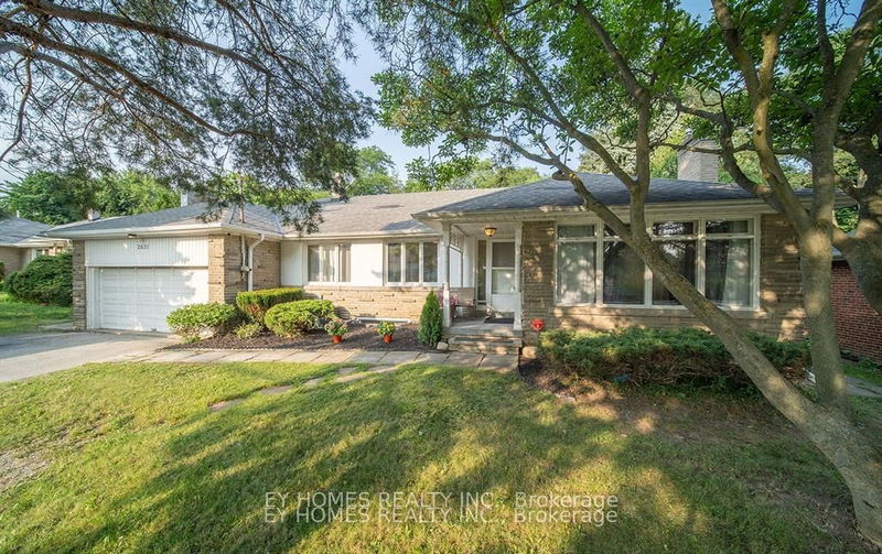 home for lease on 2631 Bayview Avenue