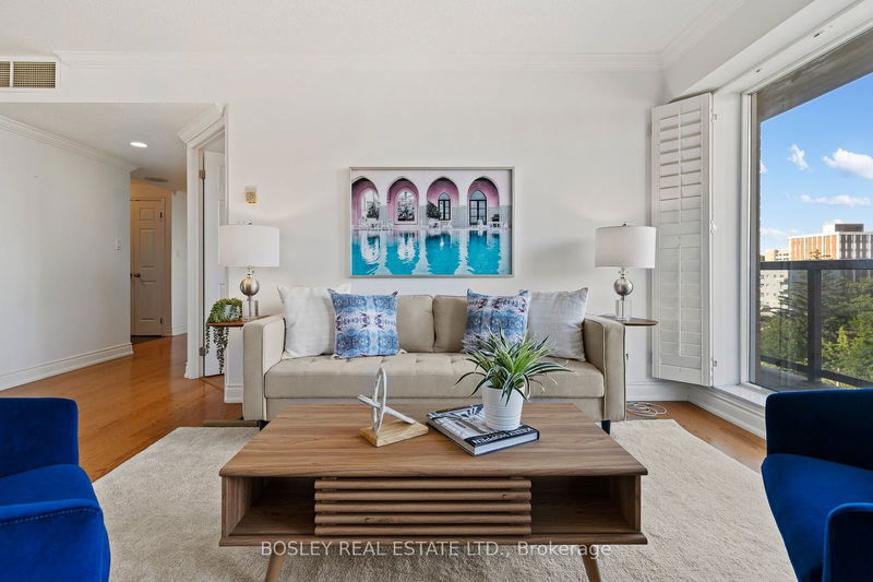 home for sale on 602-1818 Bayview Avenue