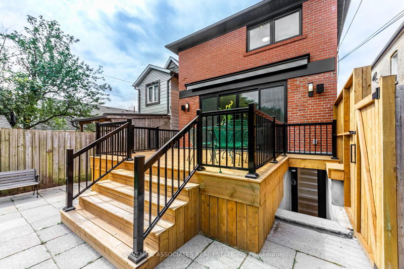 379 Winona Dr  Toronto, M6C 3T4 | Image 33