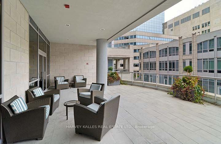  3413 - 761 Bay St  Toronto, M5G 2R2 | Image 6