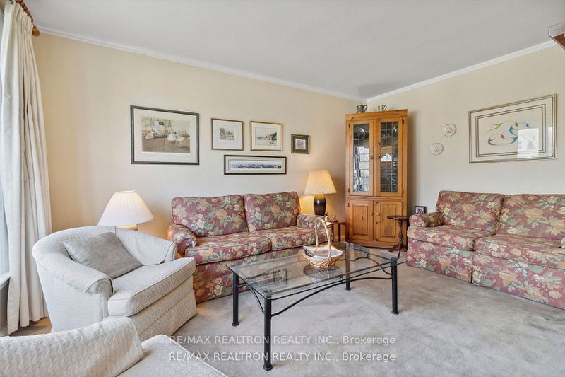 120 Bevdale Rd  Toronto, M2R 1L7 | Image 15