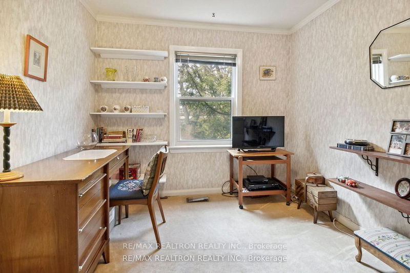 120 Bevdale Rd  Toronto, M2R 1L7 | Image 25