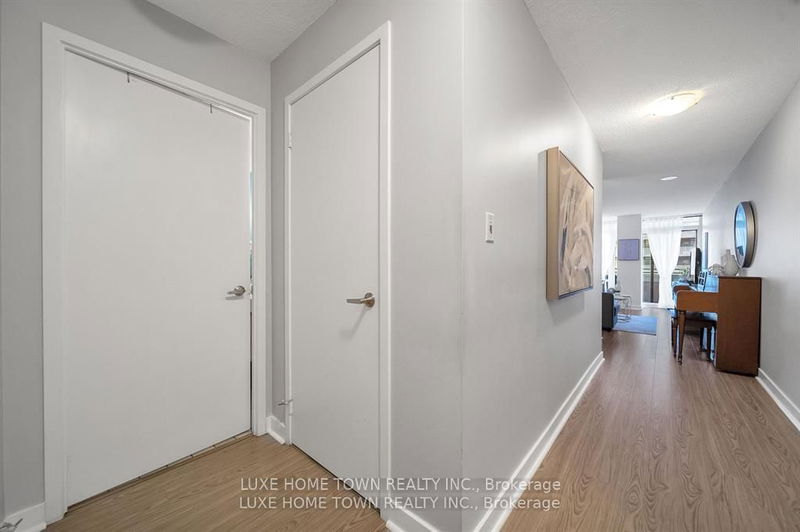  711 - 4K Spadina Ave  Toronto, M5V 3Y9 | Image 4