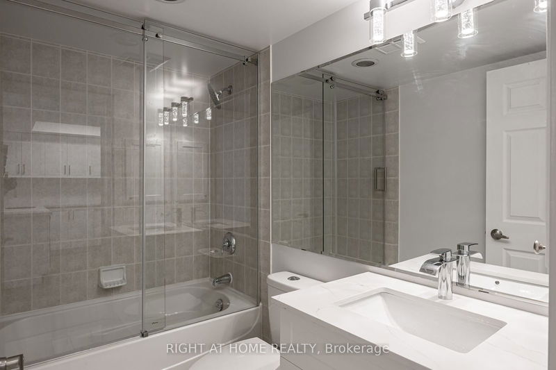  1006 - 763 Bay St  Toronto, M5G 2R3 | Image 16