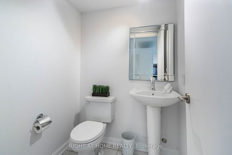  1038 - 111 Elizabeth St  Toronto, M5G 1P7 | Image 13