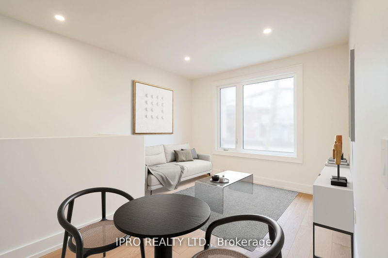 303 Wychwood Ave  Toronto, M6C 2T6 | Image 29