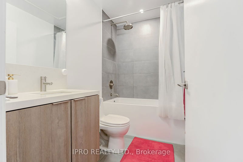  220 - 2020 Bathurst St  Toronto, M5P 0A6 | Image 25