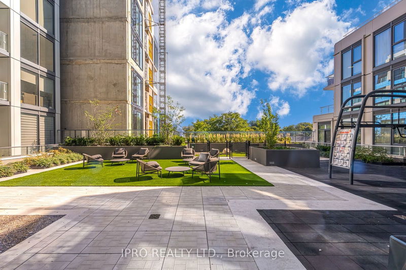  220 - 2020 Bathurst St  Toronto, M5P 0A6 | Image 36