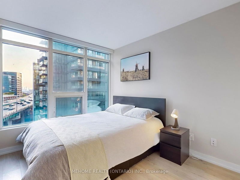  902 - 70 Queens Wharf Rd  Toronto, M5V 0J2 | Image 21