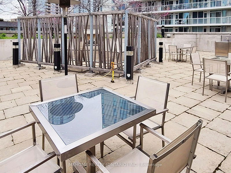  902 - 70 Queens Wharf Rd  Toronto, M5V 0J2 | Image 39