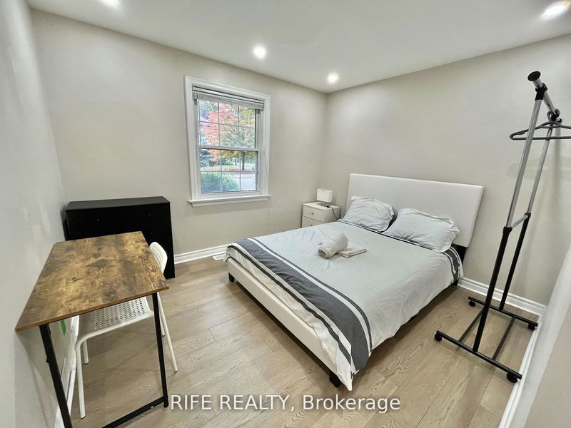 298 Empress Ave  Toronto, M2N 3V4 | Image 5