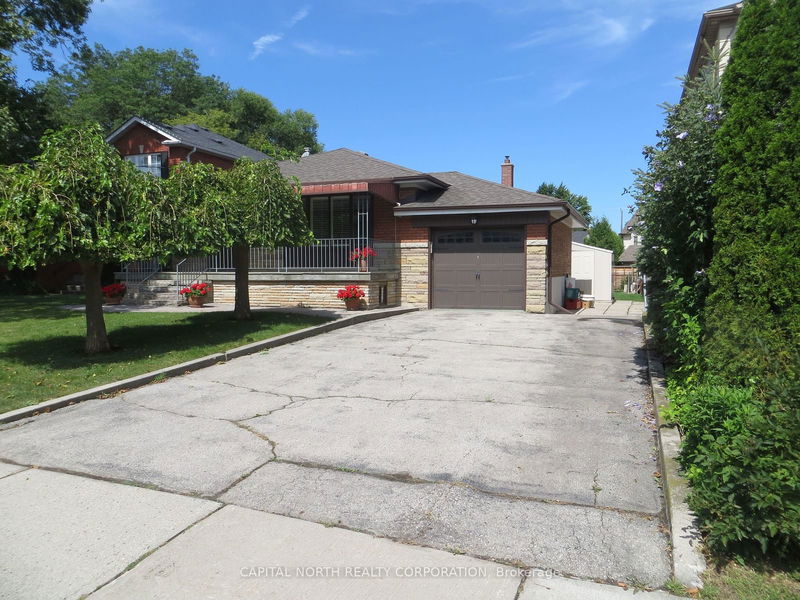 374 Hounslow Ave  Toronto, M2R 1H6 | Image 6