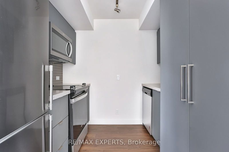  1215 - 30 Tretti Way  Toronto, M3H 0E3 | Image 4