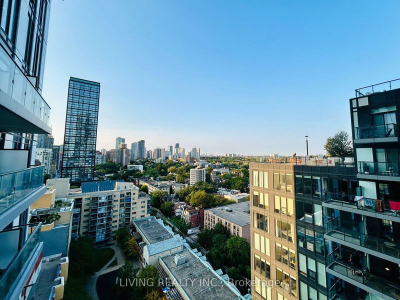 home for lease on 1801-251 Jarvis Street