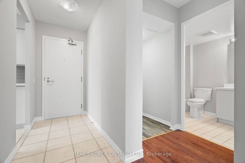  1308 - 21 Overlea Blvd  Toronto, M4H 1P2 | Image 7