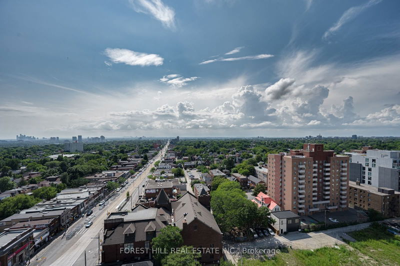  1401 - 530 St Clair Ave  Toronto, M6C 0A2 | Image 16