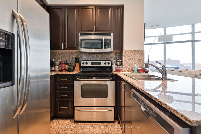  Ph 201 - 8 Scollard St  Toronto, M5R 1E9 | Image 19