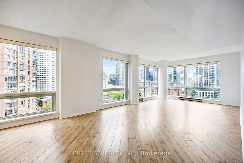 home for lease on 1104-1001 Bay Street