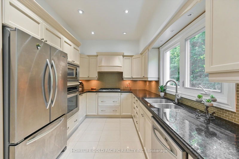 81 Clarinda Dr  Toronto, M2K 2V2 | Image 12