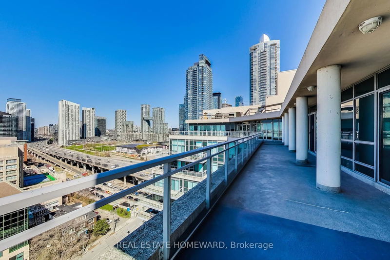  616 - 410 Queens Quay W Toronto, M5V 3T1 | Image 36