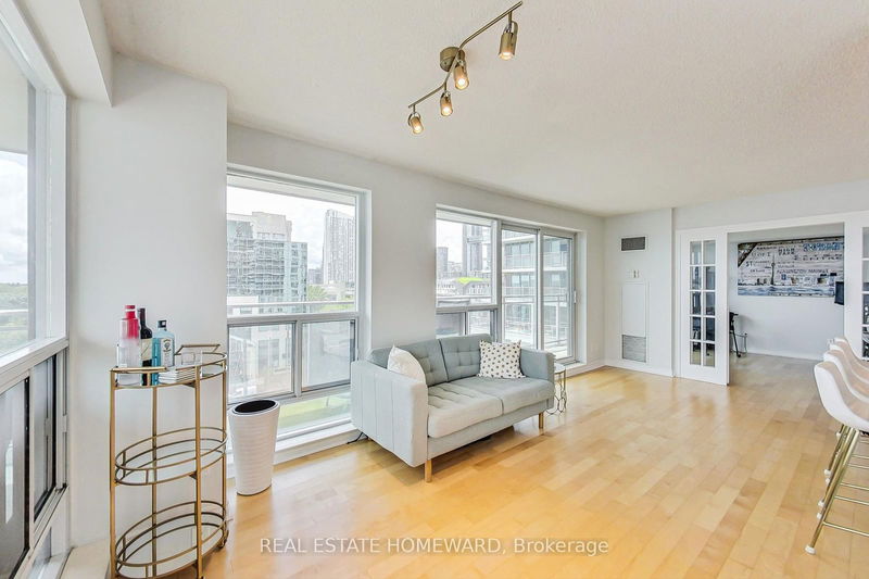  616 - 410 Queens Quay W Toronto, M5V 3T1 | Image 7