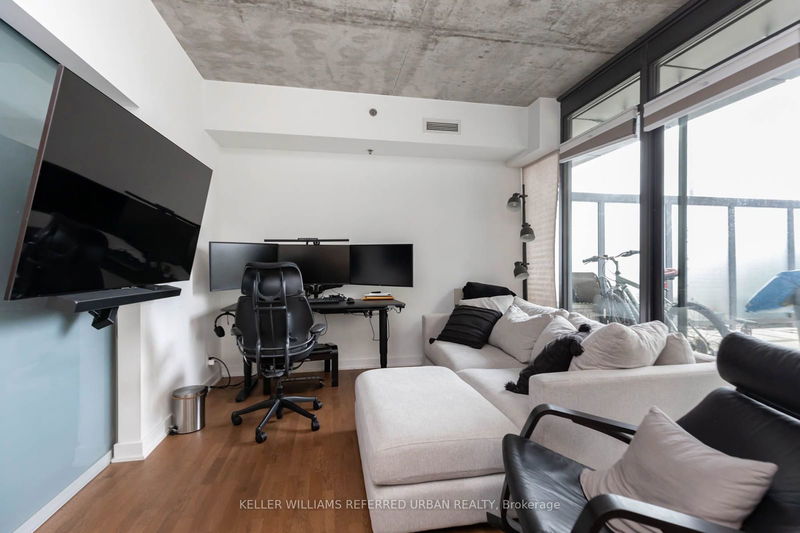  503 - 15 Beverley St  Toronto, M5T 0B3 | Image 3