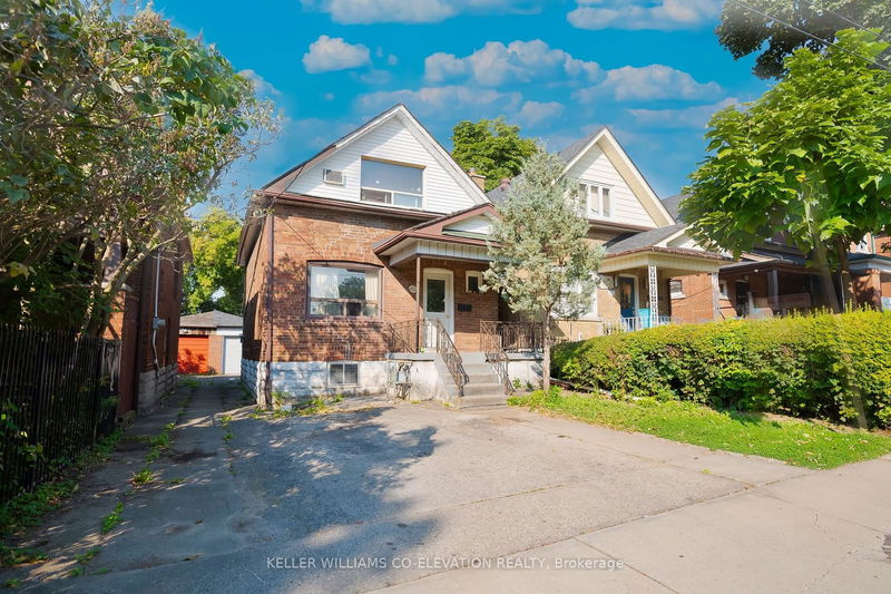 home for sale on 404 Glenholme Avenue
