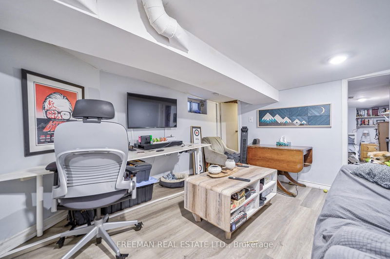 472 Crawford St  Toronto, M6G 3J8 | Image 29