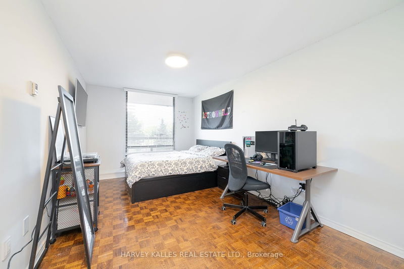  203 - 135 Antibes Dr  Toronto, M2R 2Z1 | Image 17