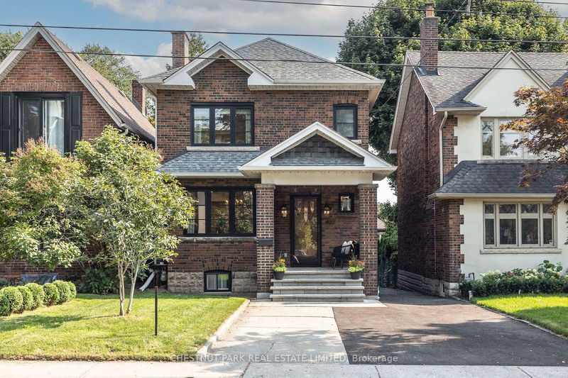 home for sale on 423 Roselawn Avenue