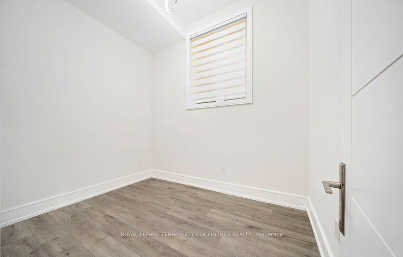 32 Florence Ave  Toronto, M2N 1E9 | Image 22