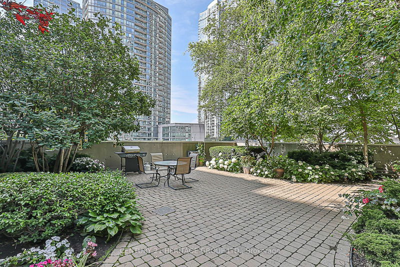  1215 - 81 Navy Wharf Crt  Toronto, M5V 3S2 | Image 34