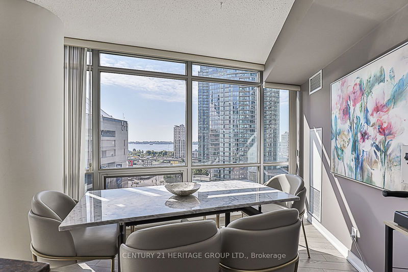  1215 - 81 Navy Wharf Crt  Toronto, M5V 3S2 | Image 6