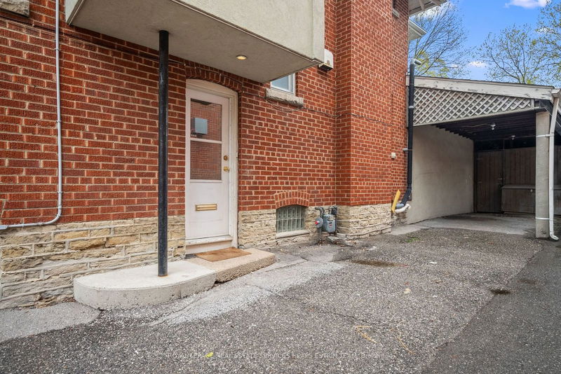 44 Glenrose Ave  Toronto, M4T 1K4 | Image 37