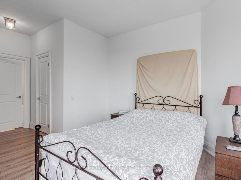  Ph2406 - 7 Bishop Ave  Toronto, M2M 4J4 | Image 22