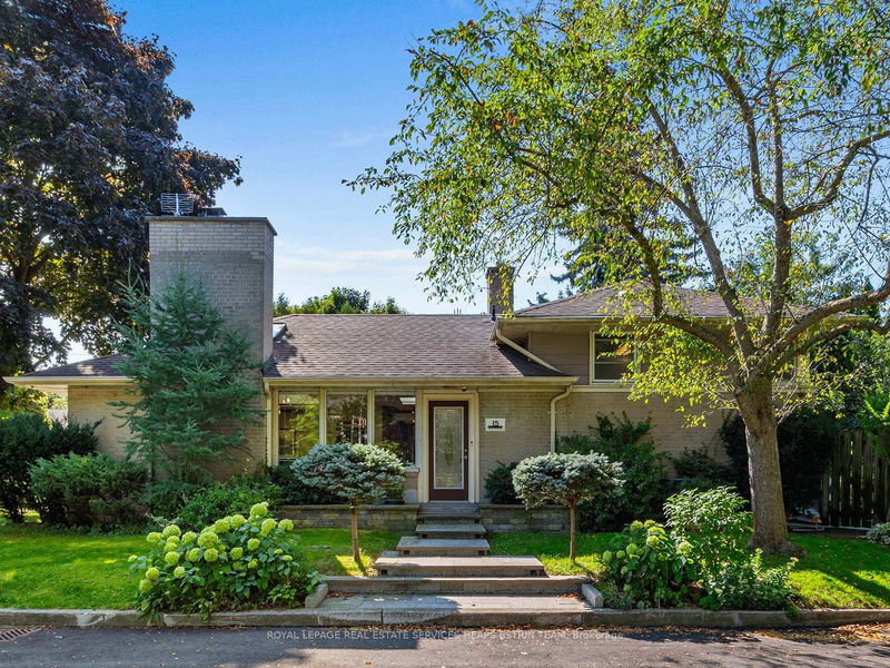 home for sale on 15 Heathbridge Park