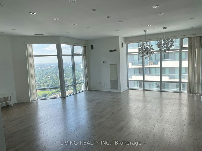 home for lease on 5105-2191 Yonge Street