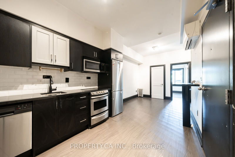 home for lease on 3-960 Queen Street W
