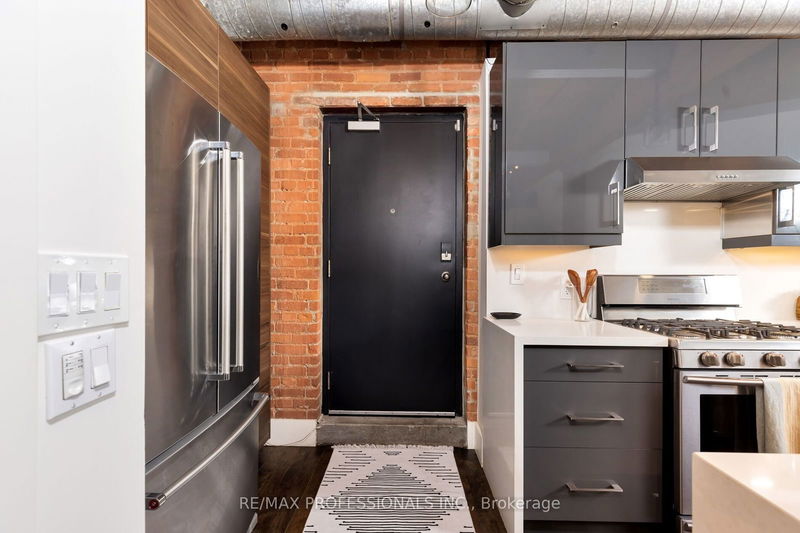  4 - 200 Clinton St  Toronto, M6G 2Y5 | Image 11