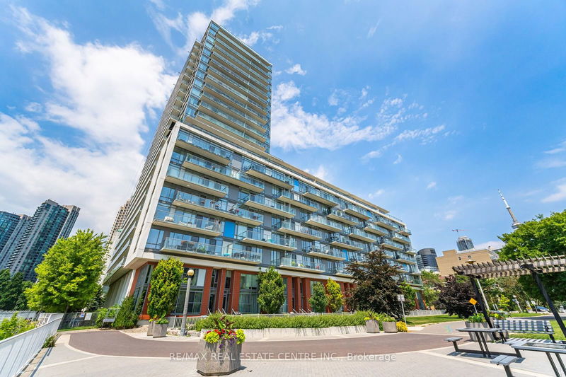 90 Stadium Rd #832, Toronto, Ontario (MLS C9302521)