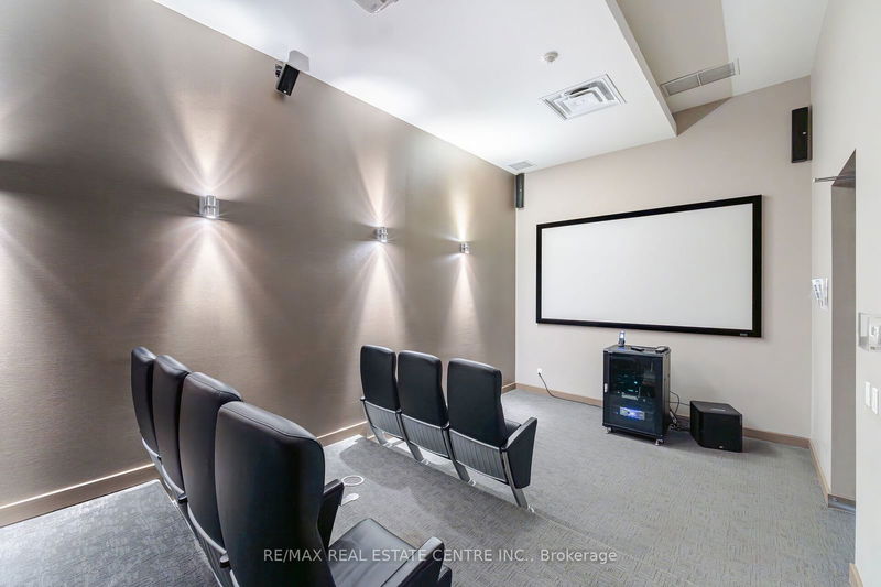  832 - 90 Stadium Rd  Toronto, M5V 3W5 | Image 34